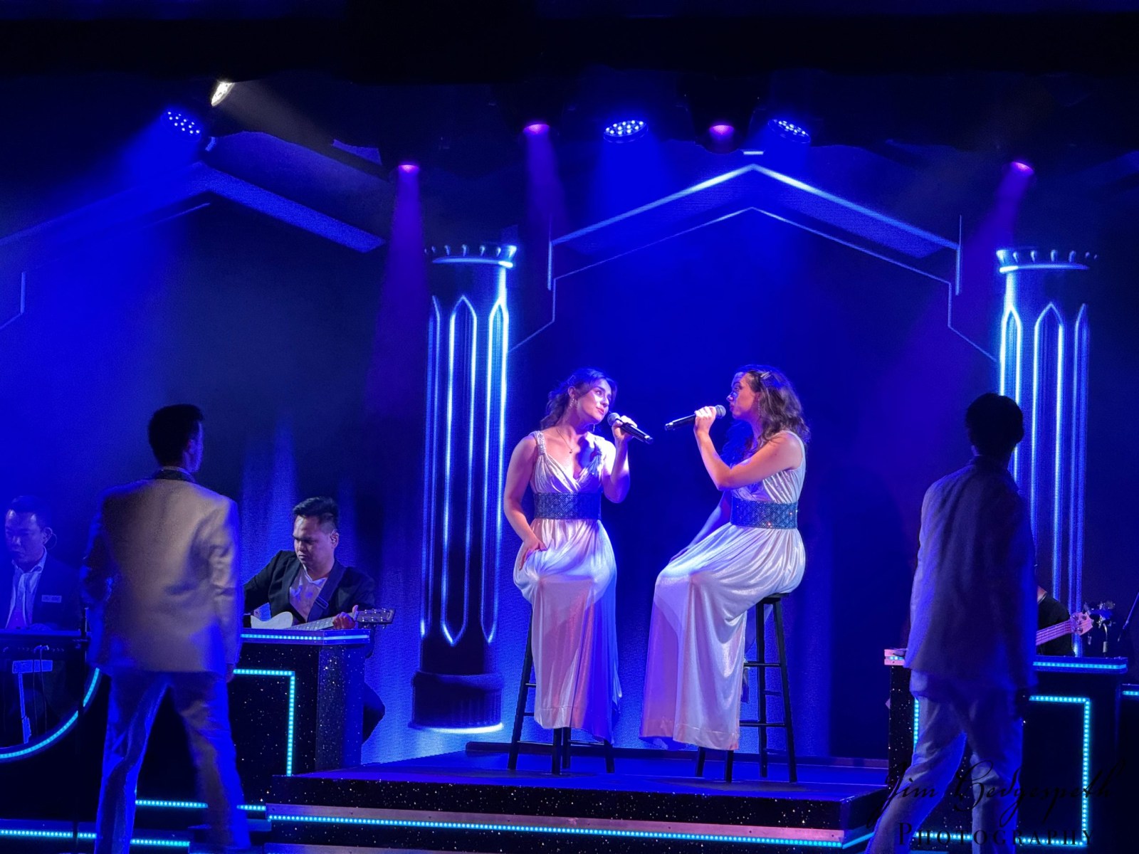 Entertainment on Viking Neptune